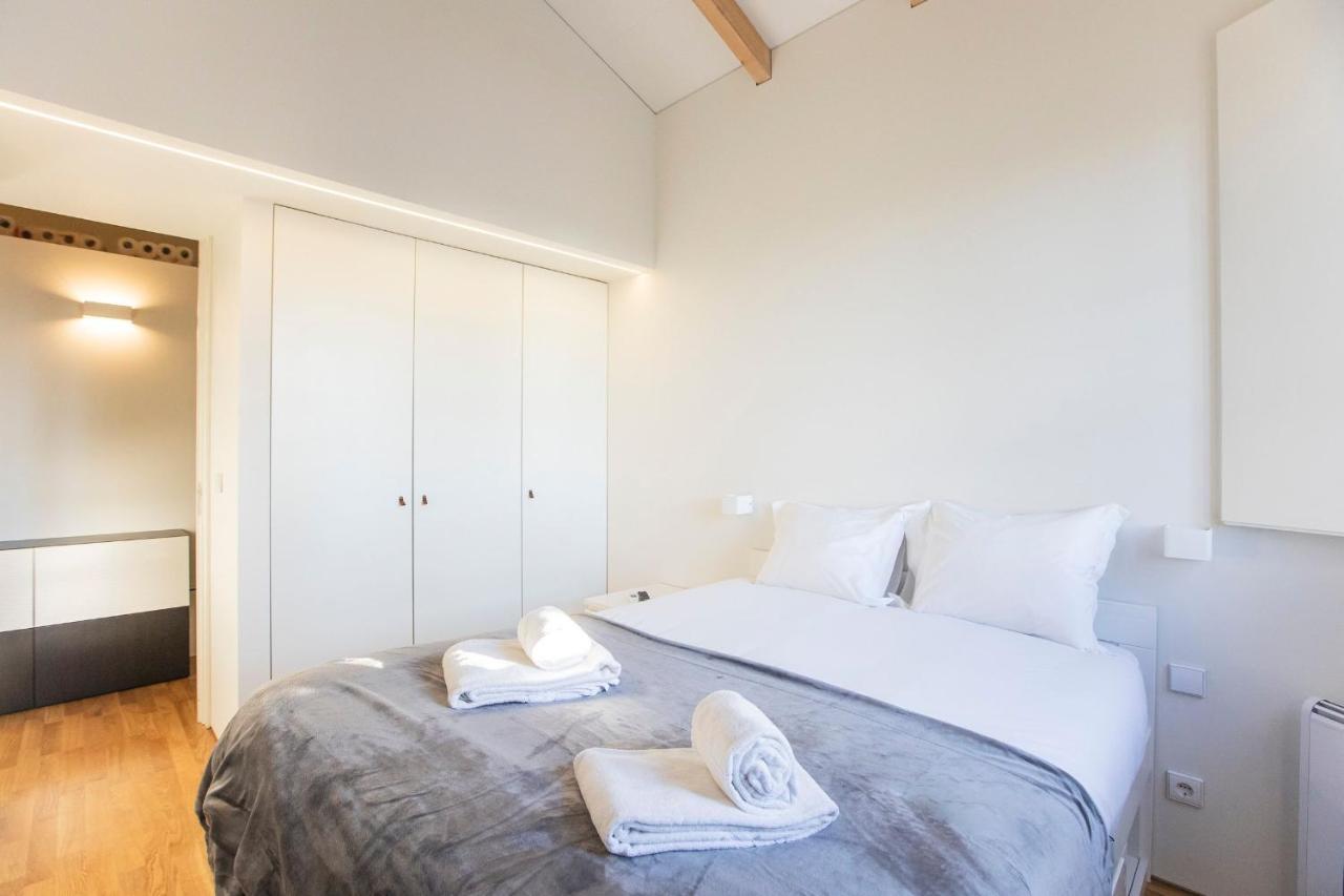 Modern 2Br Duplex Downtown By Art District By Lovelystay Porto Exterior photo